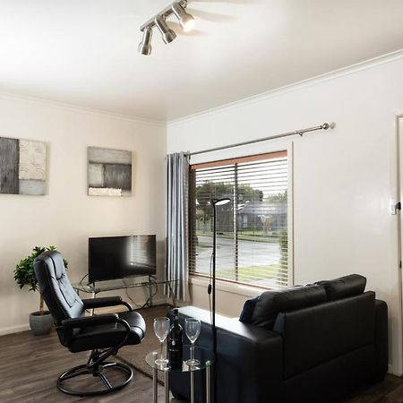 Short Stays Gippsland Trafalgar Екстериор снимка
