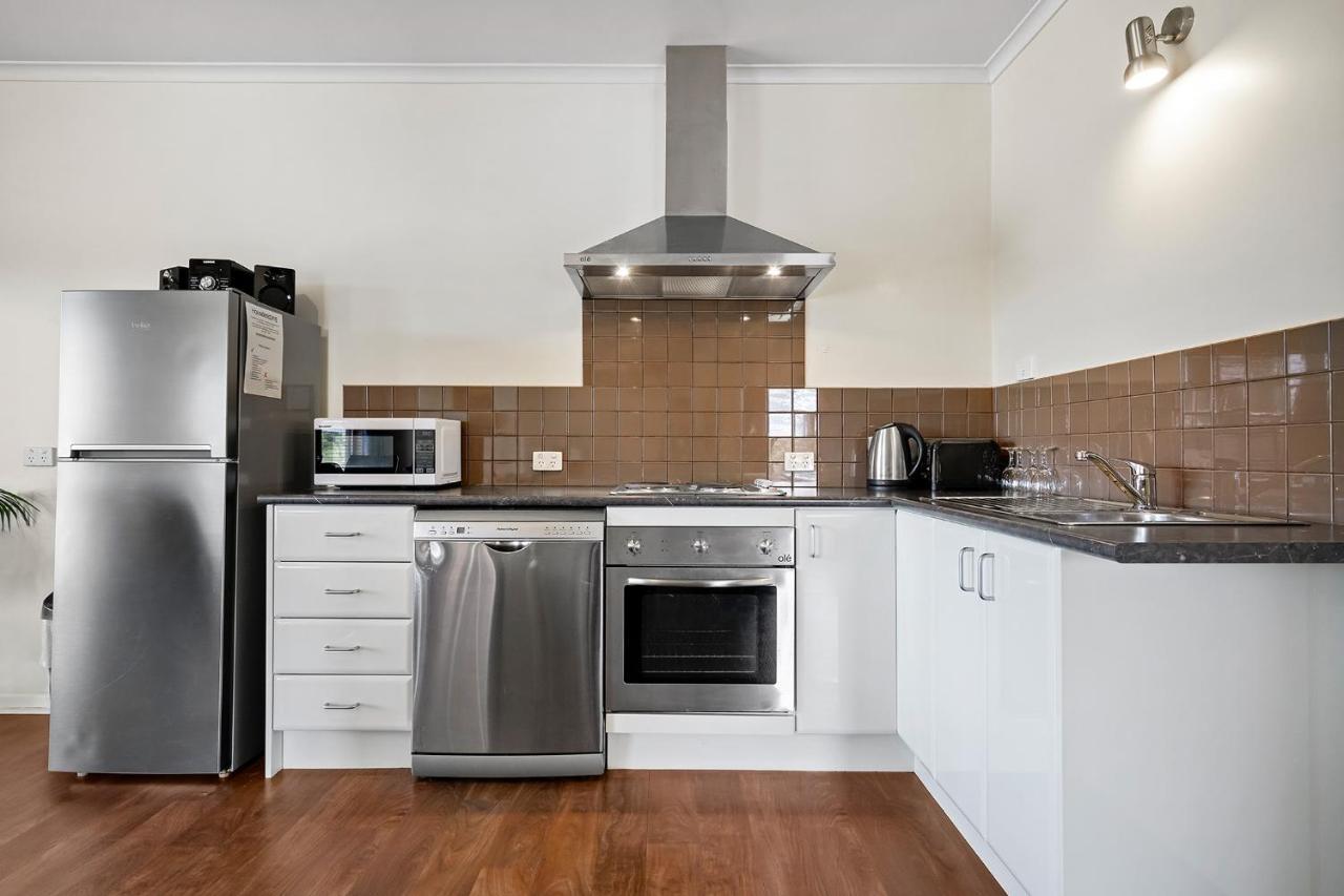 Short Stays Gippsland Trafalgar Екстериор снимка