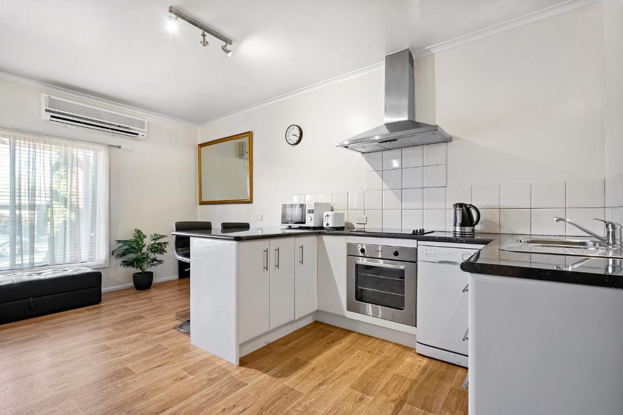 Short Stays Gippsland Trafalgar Екстериор снимка
