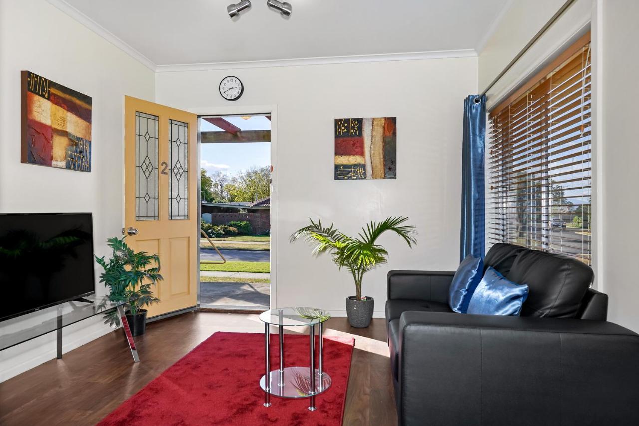 Short Stays Gippsland Trafalgar Екстериор снимка